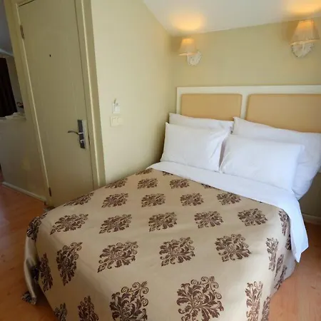 Отель Ada Home's Taksim