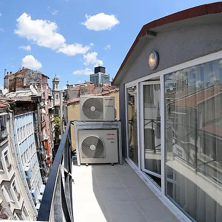 Отель Ada Home's Taksim 3*