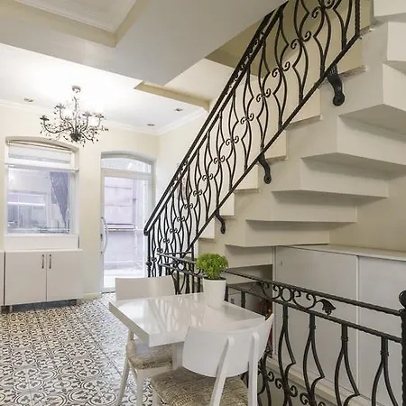 Отель Ada Home's Taksim Стамбул
