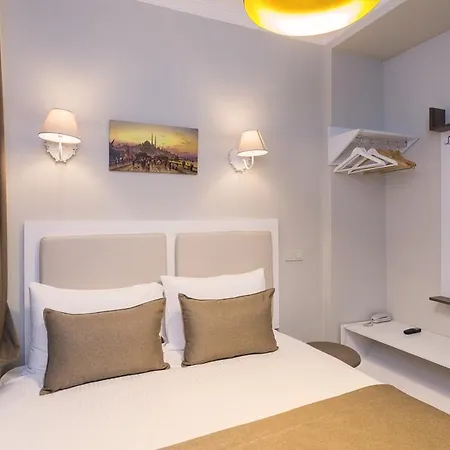 Отель Ada Home's Taksim Стамбул