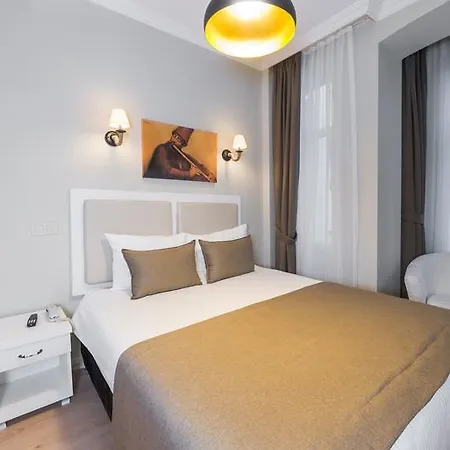 Отель Ada Home's Taksim Стамбул