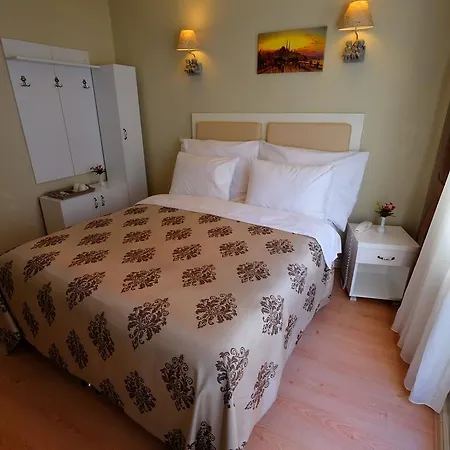 Ada Home's Taksim Отель 3*