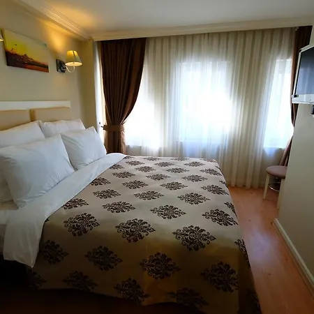 Ada Home's Taksim Отель