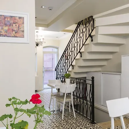 Ada Home's Taksim Отель Стамбул