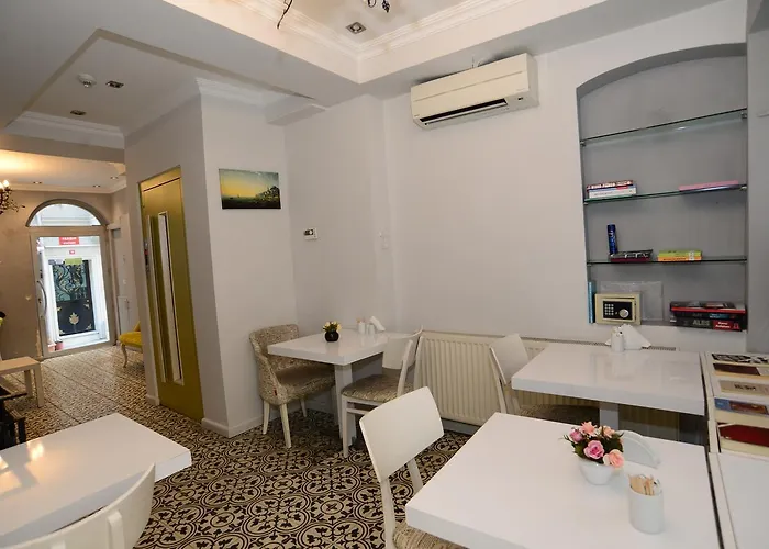 Ada Home's Taksim ホテル 3*