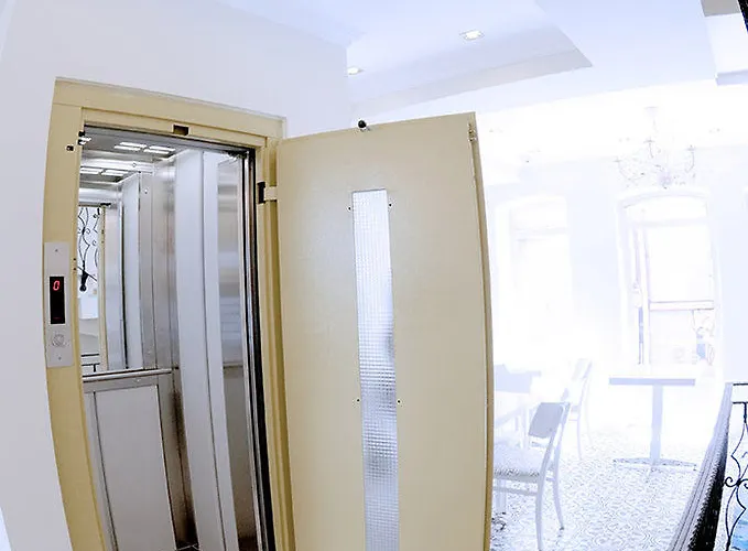 ホテル Ada Home's Taksim 3*