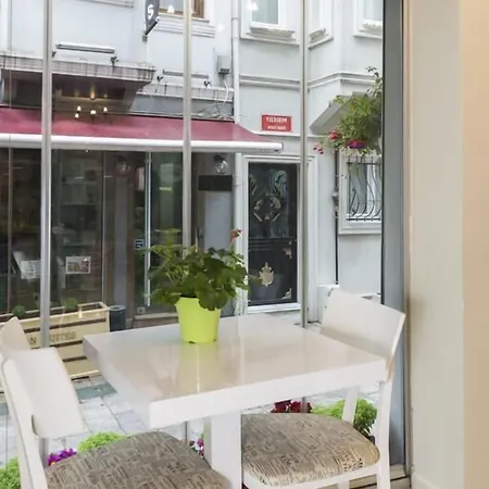 Ada Home's Taksim 3*